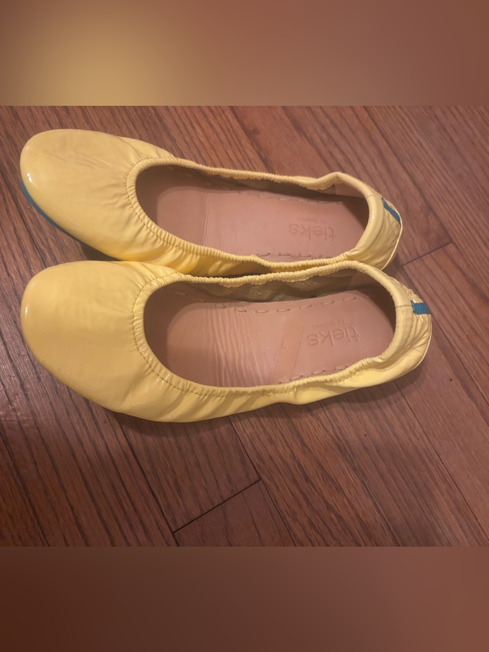 Tieks Lemon Yellow Patent Leather Foldable Ballet Flats Size 7